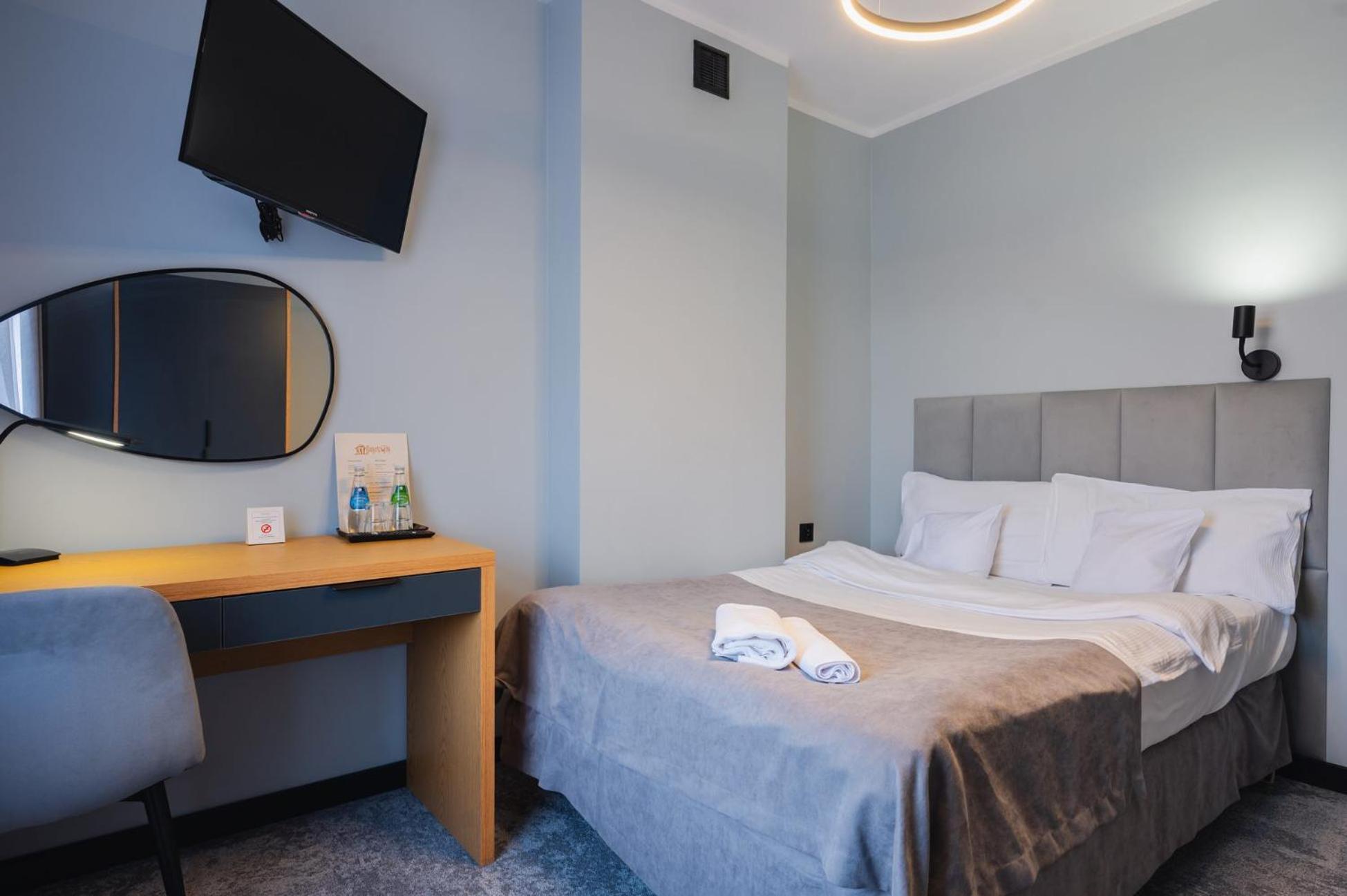 Hotel Poniatowski 拉多姆 外观 照片